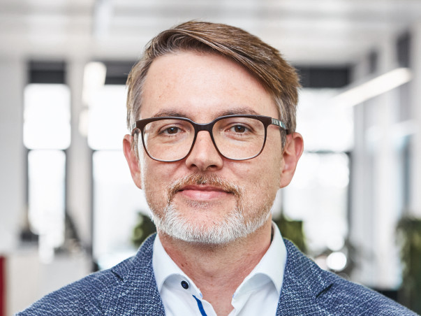 Gernot Peters