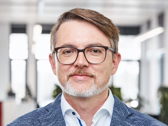 Gernot Peters