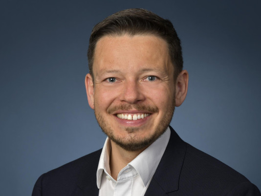 Stephan Bauer